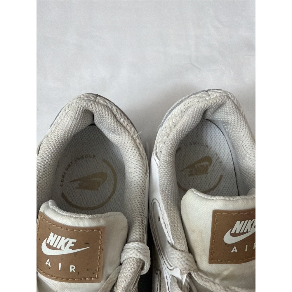 Nike Air Max SC Summit Sneaker‎ Women's 7 White CW4554-108 Athletic Used Shoes - Picture 9 of 16
